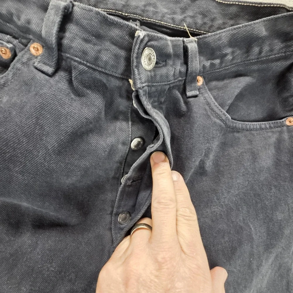 Vintage Levis 501 Jeans Mens Blue Dark Straight Button Fly USA‎ 90s Fits 30x28